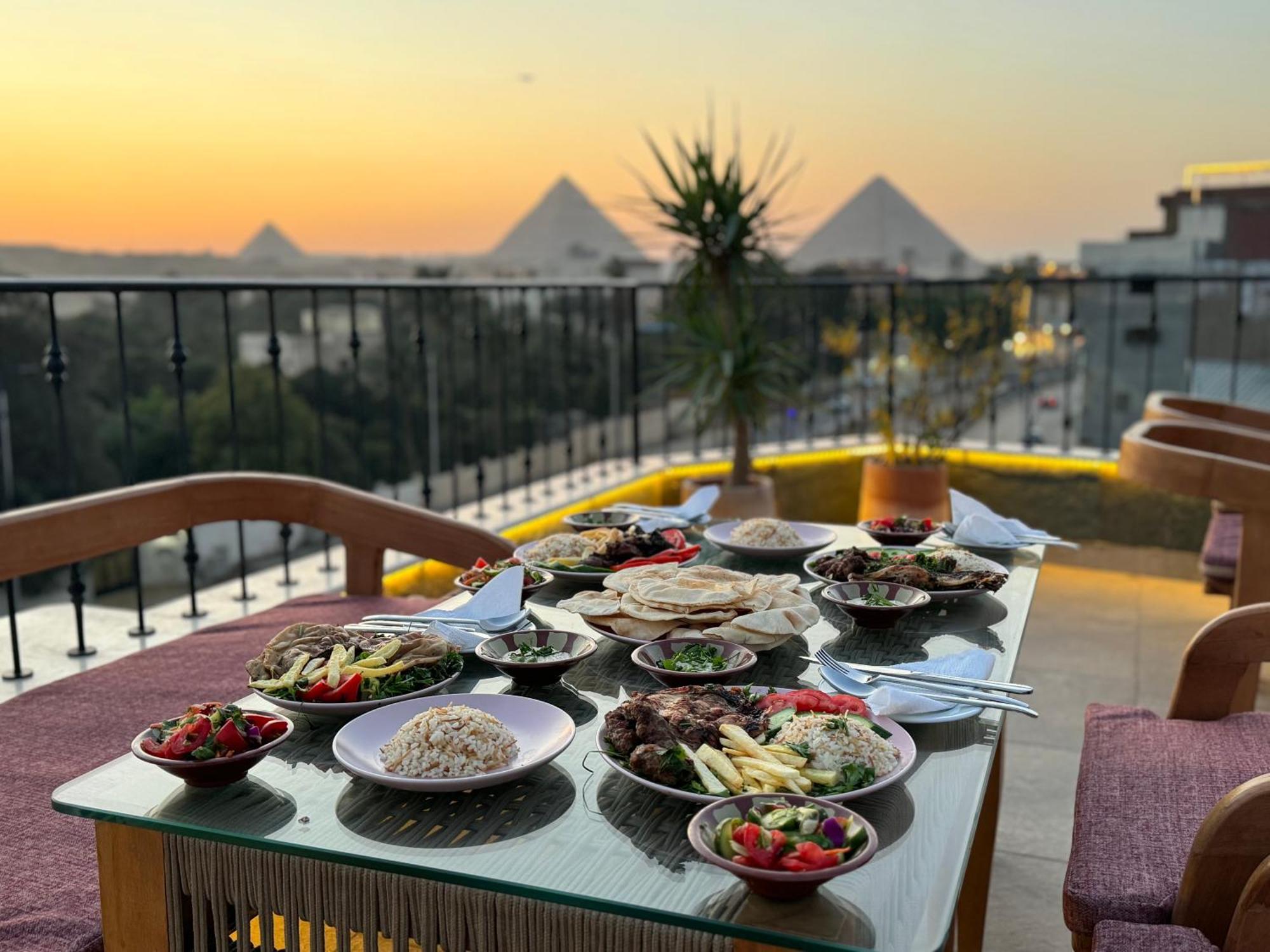 Almas Pyramids Hotel Kafrat al Jabal Luaran gambar